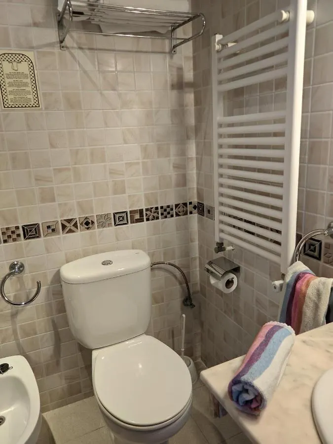 Pension Coral Barcelona Spain